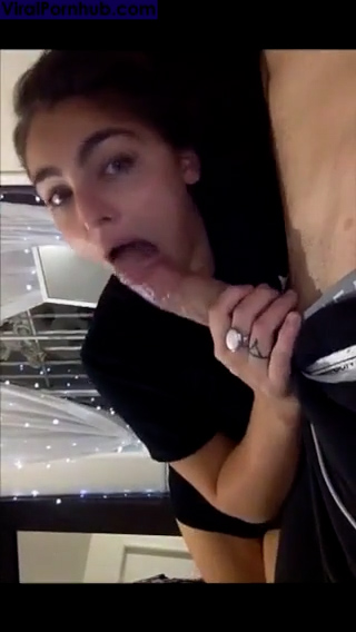 Emily Rinaudo (Mizkif sister) Sextape Onlyfans leaked so hot